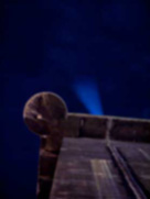 NACH EINBRUCH DER DUNKELHEIT